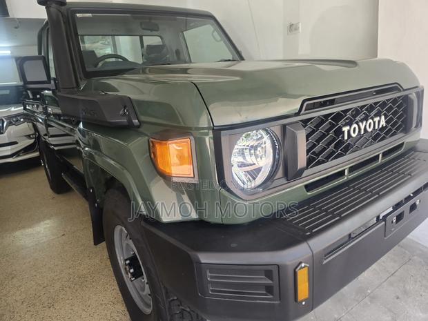 Toyota Land Cruiser 2024 Green
