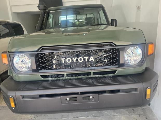 Toyota Land Cruiser 2024 Green