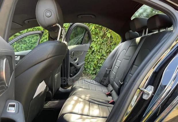 Mercedes-Benz C200 2018 Black