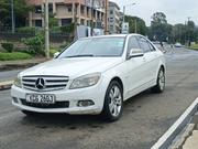 Mercedes-Benz C200 2009 White for sale