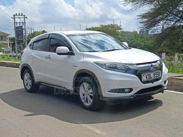 Honda Vezel 1.5 2WD 2016 White