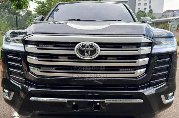 Toyota Land Cruiser Prado 2017