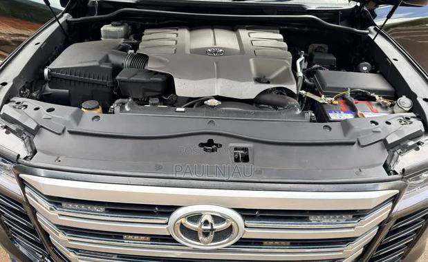 Toyota Land Cruiser Prado 2017