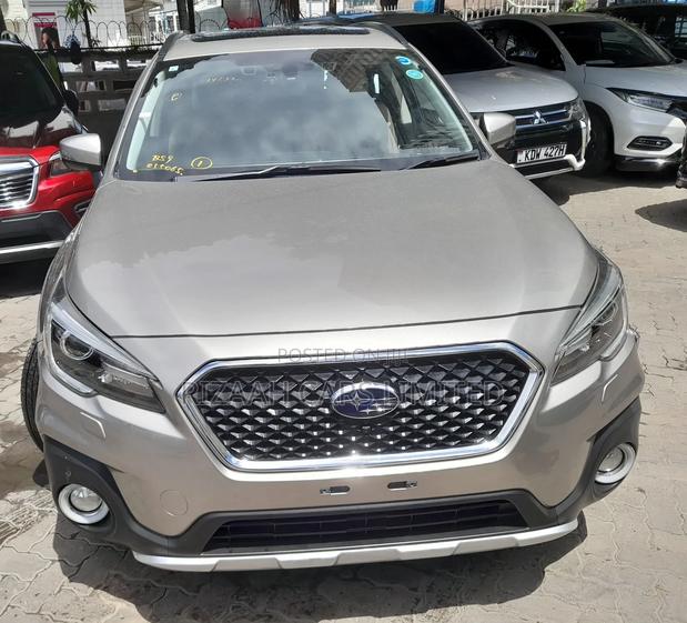 Subaru Outback 2.5i Limited AWD 2019 Beige