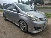 Nissan Note 2010 Silver for sale