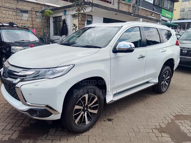 Mitsubishi Pajero 2019