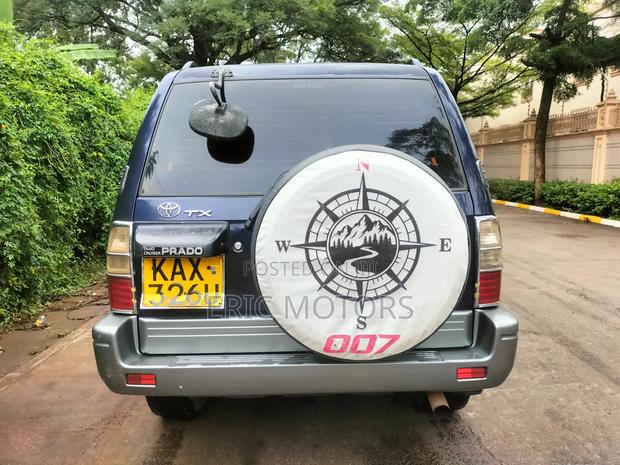 Toyota Land Cruiser Prado 1999 Blue