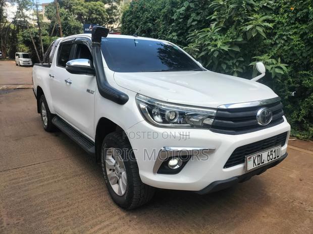 Toyota Hilux 2018 Off white