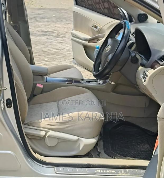 Toyota Allion 2011 Silver