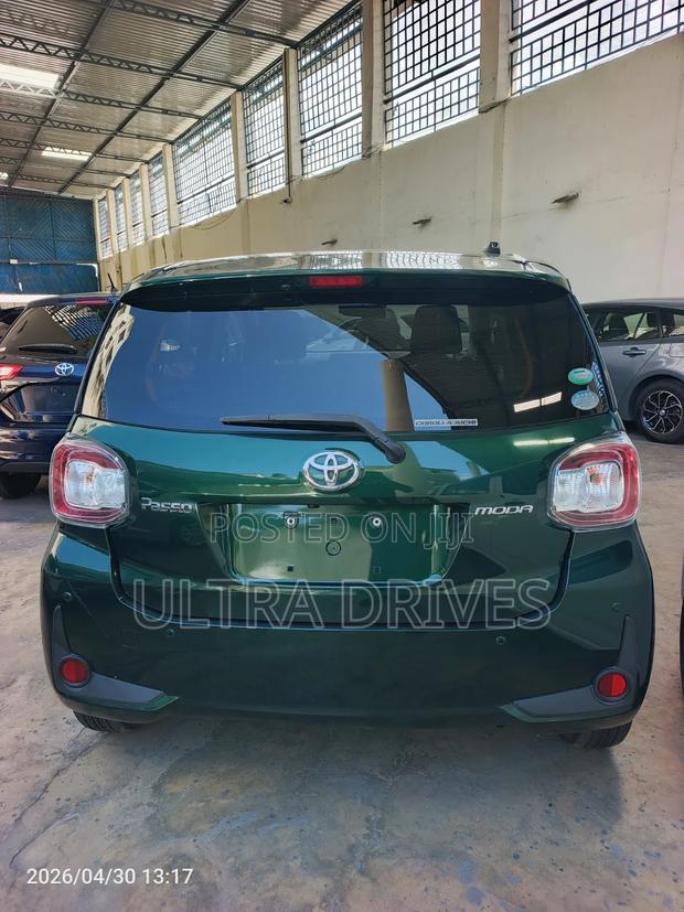 Toyota Passo 2019 Green