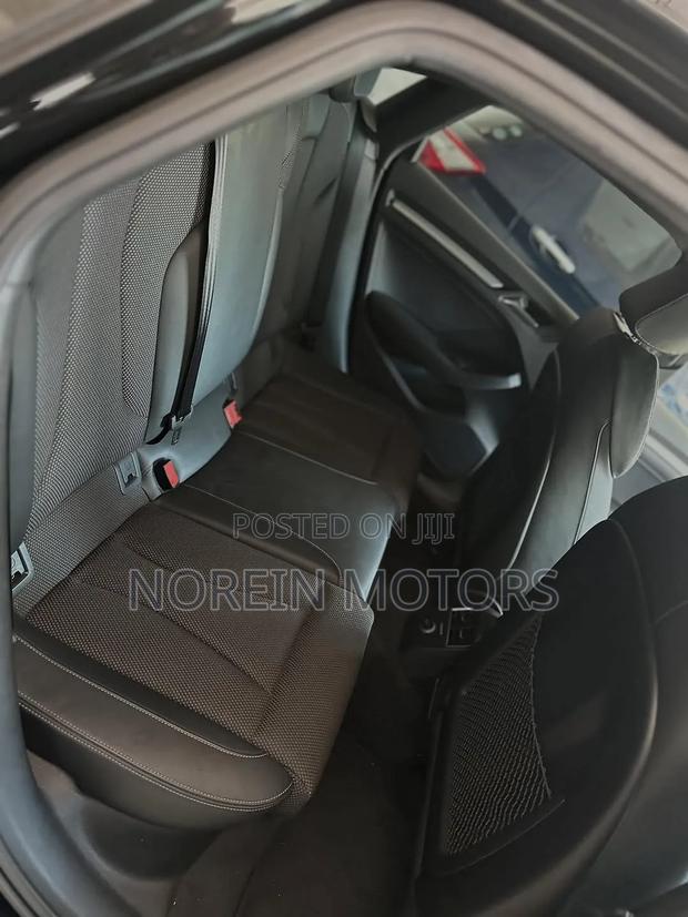 Audi A3 2.0T Premium AWD quattro Sedan 2018 Black