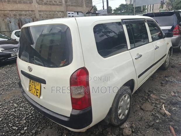 Toyota Probox 2007 White