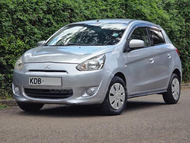 Mitsubishi Mirage 2013 Silver