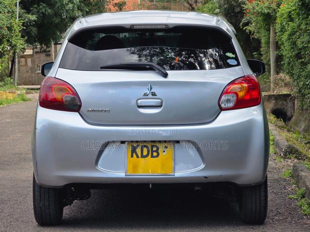 Mitsubishi Mirage 2013 Silver