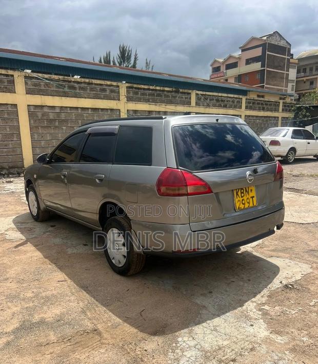 Nissan Wingroad 2006 Gray