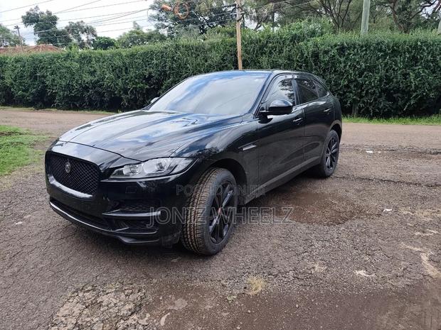 Jaguar F-Pace 20d R-Sport 2017 Black