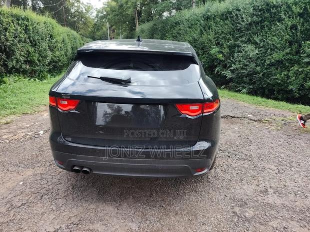 Jaguar F-Pace 20d R-Sport 2017 Black