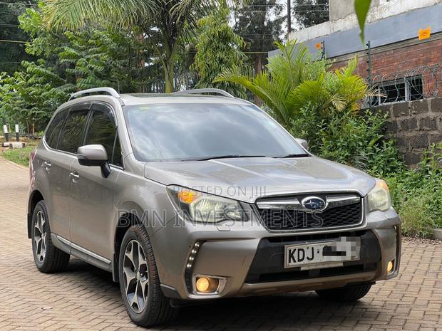 Subaru Forester 2.0XT Premium 4dr SUV AWD (2.0L 4cyl Turbo CVT) 2015
