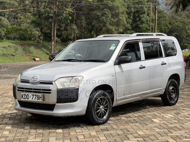 Toyota Succeed 2015 Silver