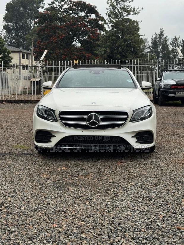 Mercedes-Benz E200 2017 White