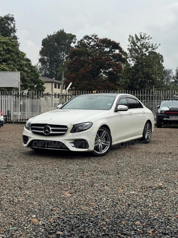 Mercedes-Benz E200 2017 White