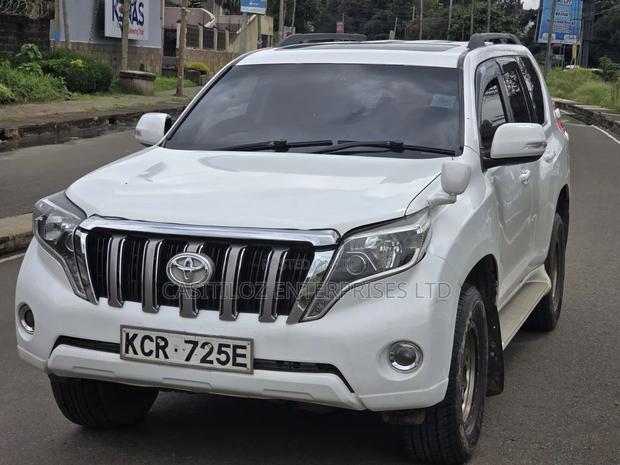 Toyota Land Cruiser Prado 2.7 i 2012 White