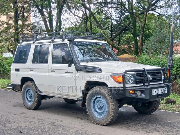 Toyota Land Cruiser 76 Series 2011 White