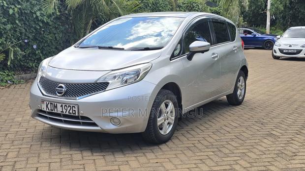Nissan Note 2016 Silver
