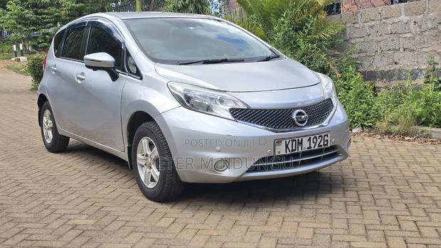 Nissan Note 2016 Silver