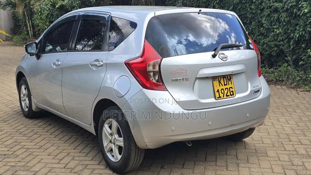 Nissan Note 2016 Silver