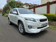 Toyota Vanguard 2011 White for sale
