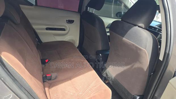 Toyota Aqua 2014 Gray