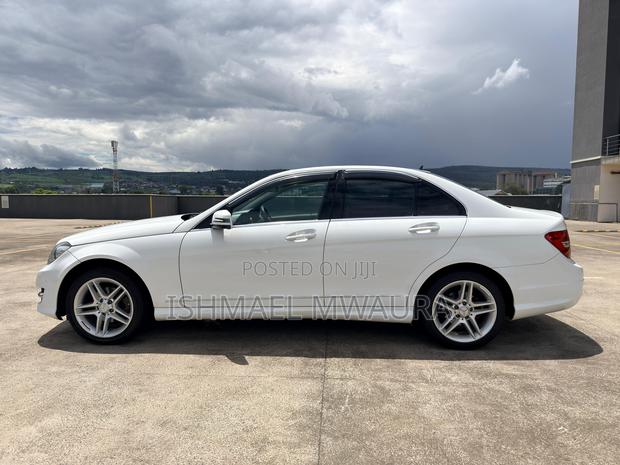 Mercedes-Benz C180 2013 White