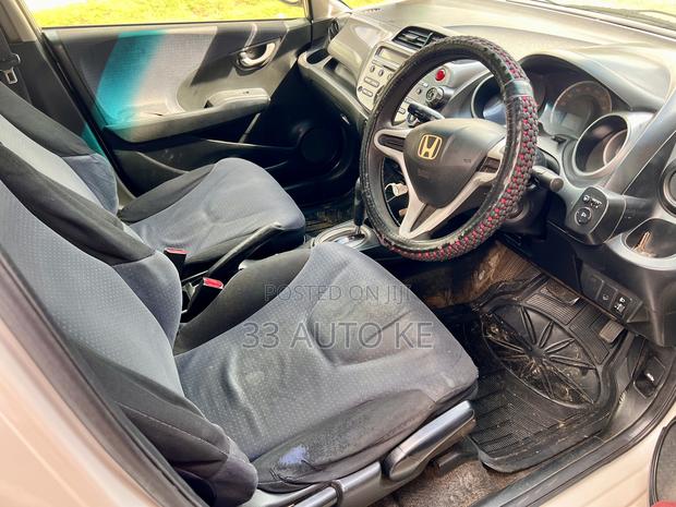 Honda Fit 2010 White