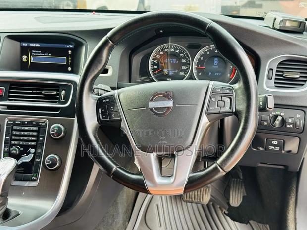 Volvo S60 2013 White