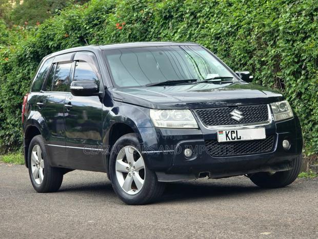 Suzuki Escudo 2009 Black