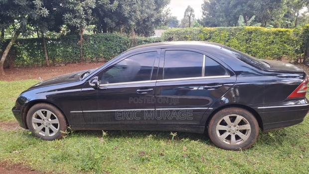 Mercedes-Benz C180 2004
