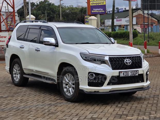 Toyota Land Cruiser Prado 2015