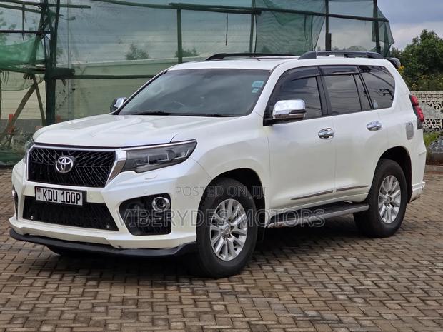 Toyota Land Cruiser Prado 2015