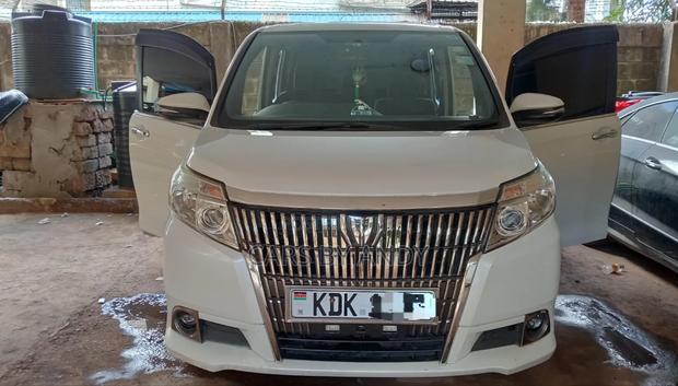 Toyota Voxy 2015 White