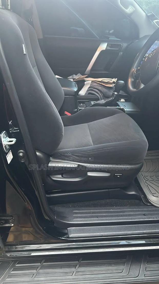 Toyota Land Cruiser Prado 2019 Black