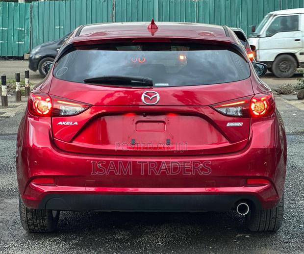 Mazda Axela 2019 Red