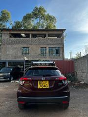 Honda Vezel 2016 Maroon for sale