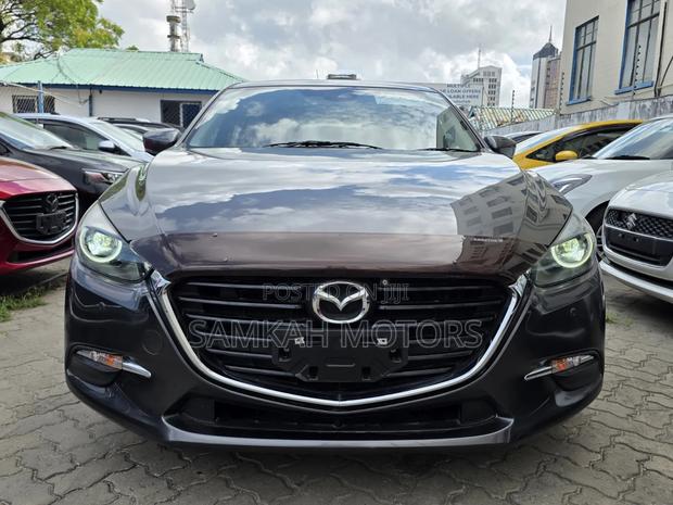 Mazda Axela 2019 Gray
