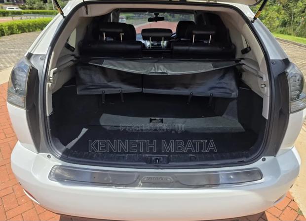 Toyota Harrier 2010 White