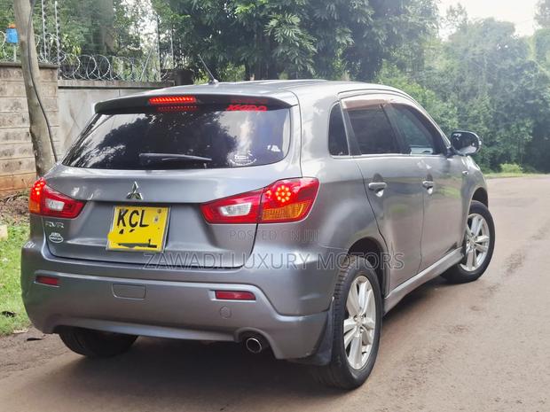Mitsubishi RVR 2010 Gray