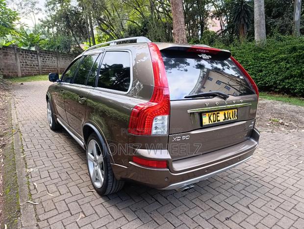 Volvo XC90 3.2 4dr SUV (3.2L 6cyl 6A) 2014 Gold