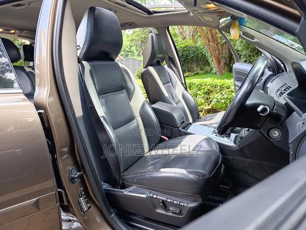Volvo XC90 3.2 4dr SUV (3.2L 6cyl 6A) 2014 Gold