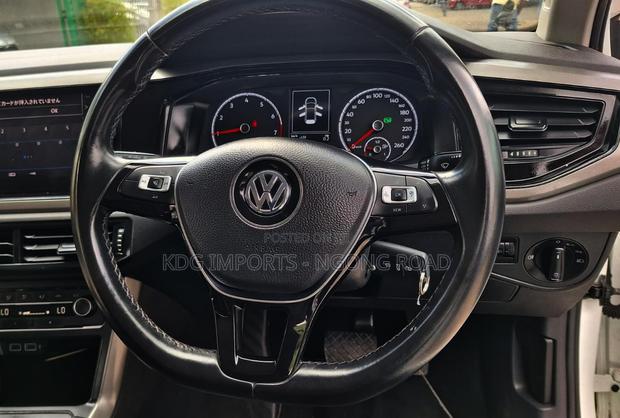 Volkswagen Polo 2019 White