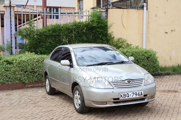 Toyota Corolla 2004 Silver